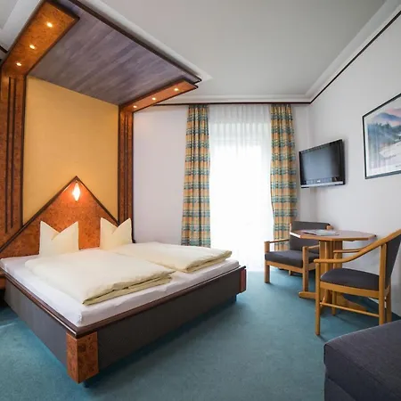 Bruckmayers Gasthof 3*