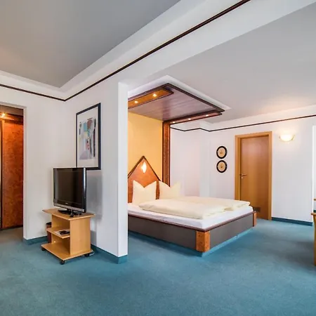 Bruckmayers Gasthof 3*